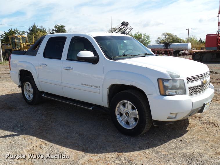 image for item DB0189 2009 Chevrolet Avalanche LT Z71 Crew Cab pickup truck