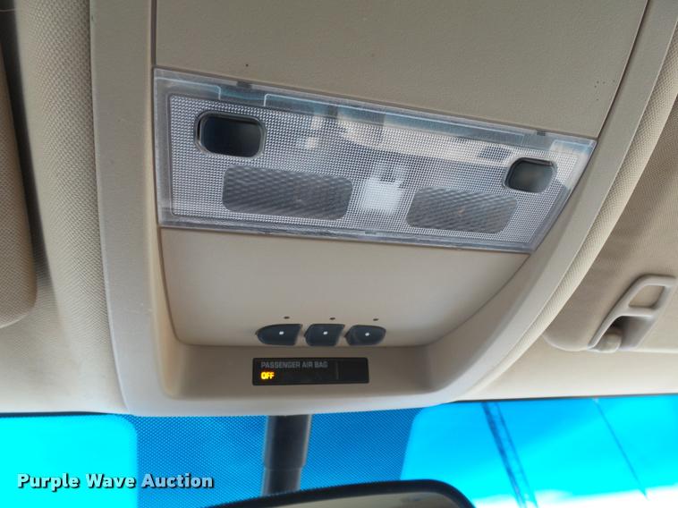 image for item DB0189 2009 Chevrolet Avalanche LT Z71 Crew Cab pickup truck