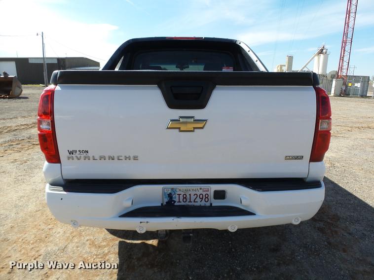 image for item DB0189 2009 Chevrolet Avalanche LT Z71 Crew Cab pickup truck