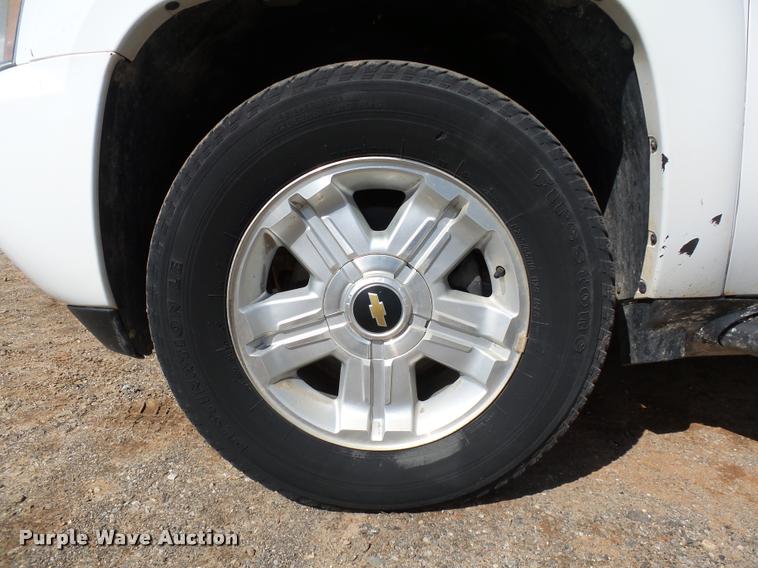 image for item DB0189 2009 Chevrolet Avalanche LT Z71 Crew Cab pickup truck