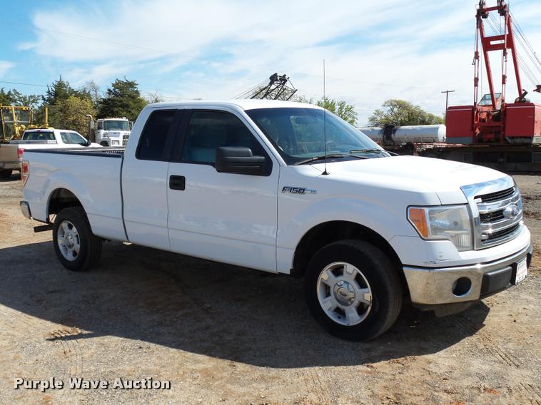 image for item DB0190 2013 Ford F150 XLT SuperCab pickup truck