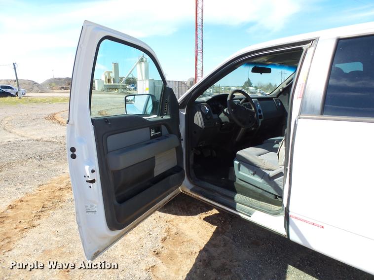 image for item DB0190 2013 Ford F150 XLT SuperCab pickup truck