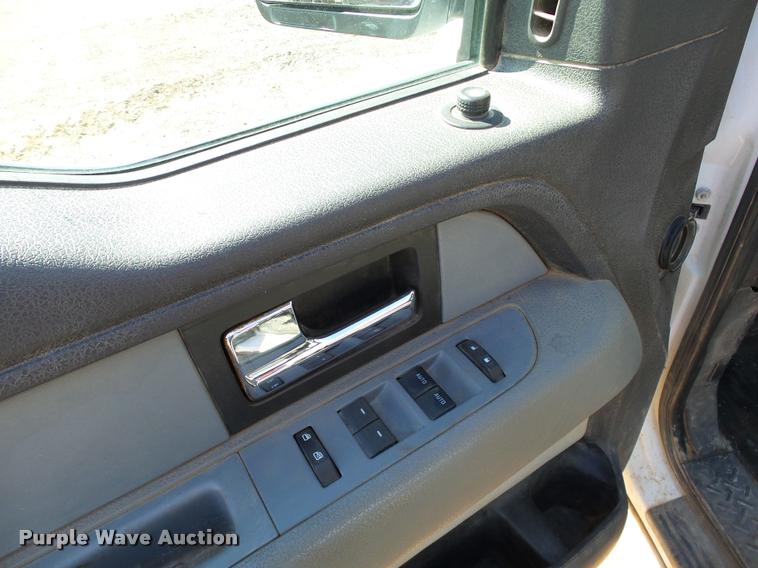 image for item DB0190 2013 Ford F150 XLT SuperCab pickup truck