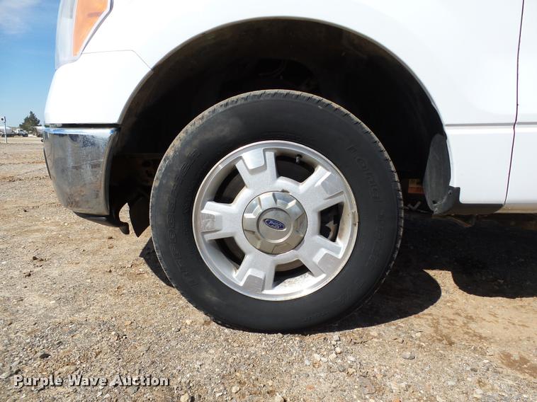 image for item DB0190 2013 Ford F150 XLT SuperCab pickup truck