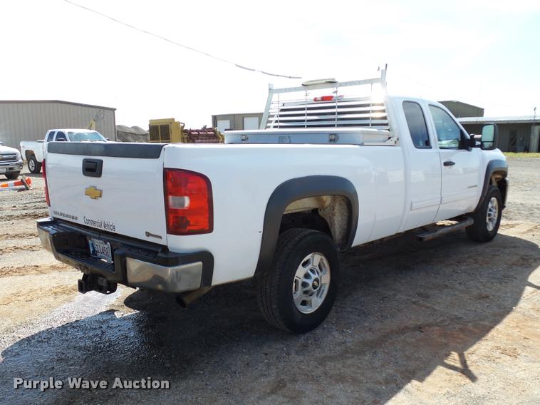 image for item DB0191 2011 Chevrolet Silverado 2500HD LT Ext. Cab pickup truck
