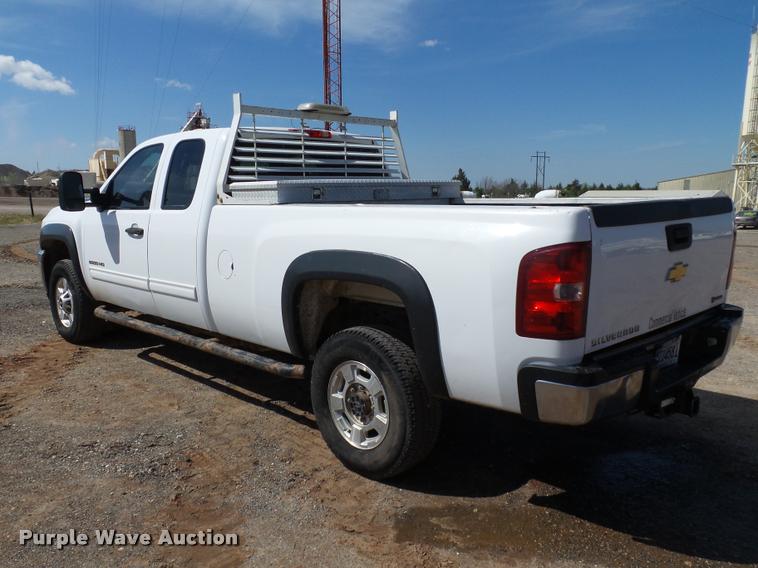 image for item DB0191 2011 Chevrolet Silverado 2500HD LT Ext. Cab pickup truck