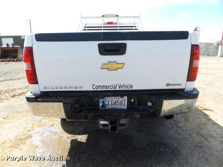 image for item DB0191 2011 Chevrolet Silverado 2500HD LT Ext. Cab pickup truck
