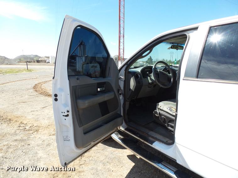image for item DB0193 2008 Ford F150 XLT SuperCrew pickup truck