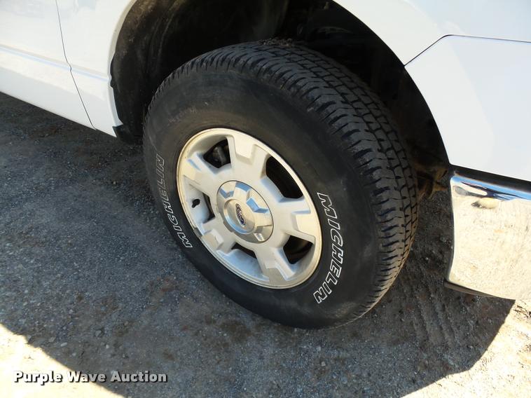 image for item DB0194 2012 Ford F150 XLT SuperCab pickup truck