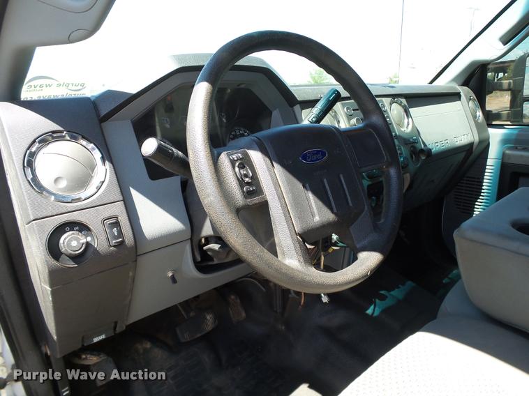 image for item DB0195 2012 Ford F250 Super Duty XLT SuperCab pickup truck