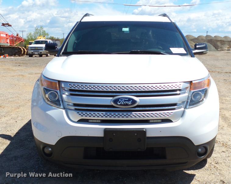 image for item DB0196 2013 Ford Explorer XLT SUV