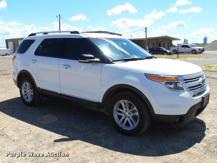 image for item DB0196 2013 Ford Explorer XLT SUV