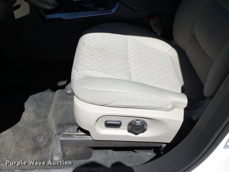 image for item DB0196 2013 Ford Explorer XLT SUV