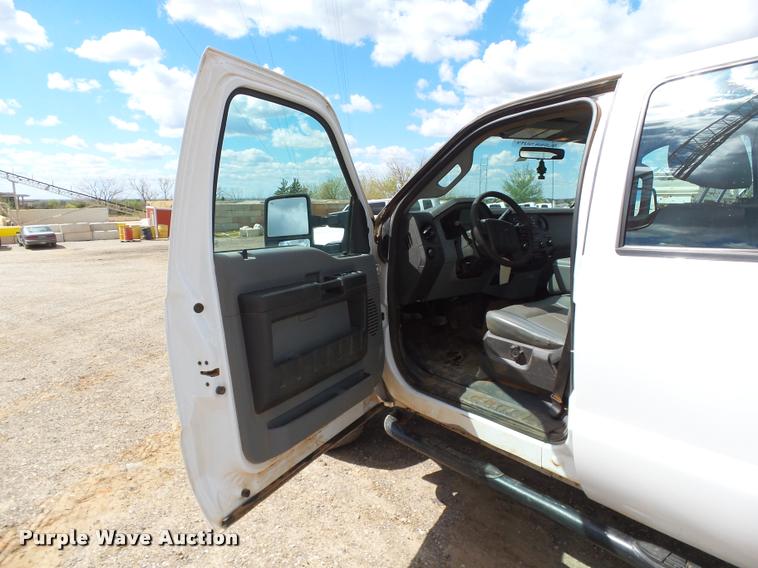 image for item DB0199 2012 Ford F250 Super Duty XL Crew Cab pickup truck