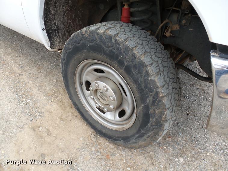 image for item DB0199 2012 Ford F250 Super Duty XL Crew Cab pickup truck