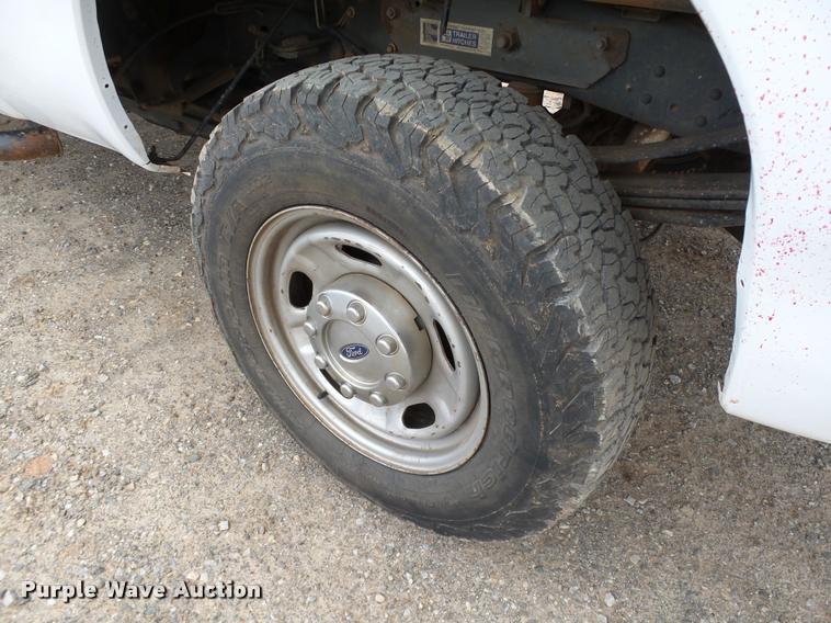 image for item DB0199 2012 Ford F250 Super Duty XL Crew Cab pickup truck