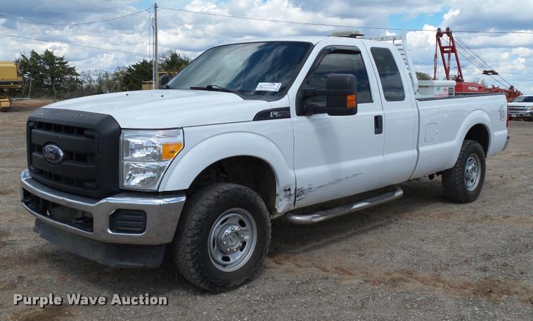 image for item DB0200 2012 Ford F250 Super Duty XLT SuperCab pickup truck