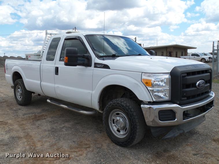 image for item DB0200 2012 Ford F250 Super Duty XLT SuperCab pickup truck