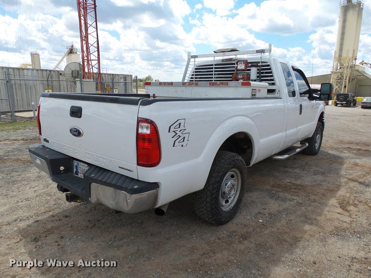 image for item DB0200 2012 Ford F250 Super Duty XLT SuperCab pickup truck