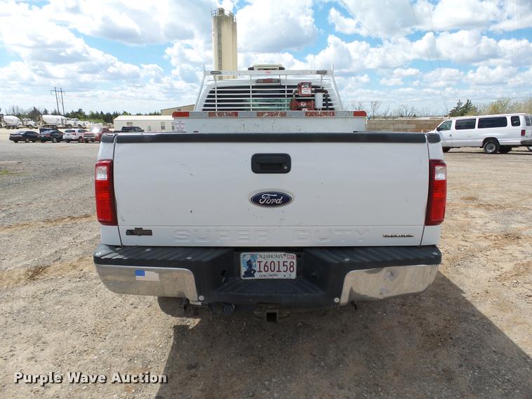image for item DB0200 2012 Ford F250 Super Duty XLT SuperCab pickup truck