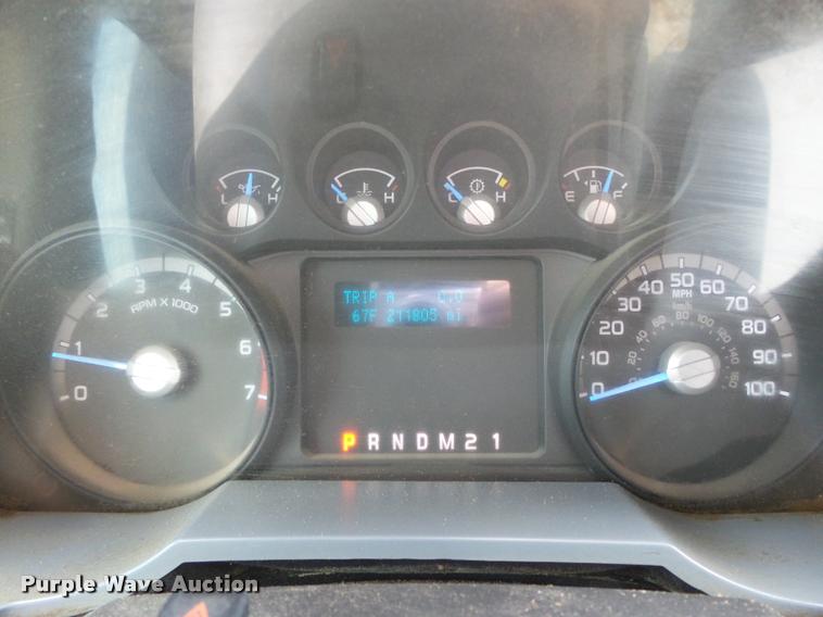 image for item DB0200 2012 Ford F250 Super Duty XLT SuperCab pickup truck