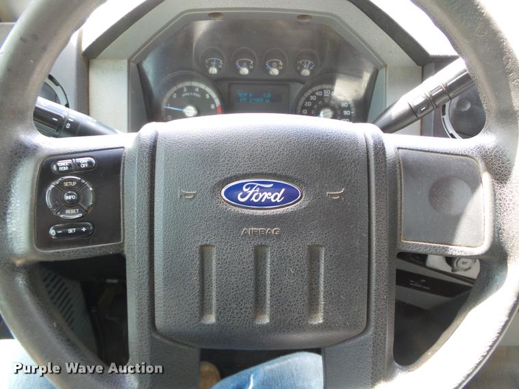 image for item DB0200 2012 Ford F250 Super Duty XLT SuperCab pickup truck