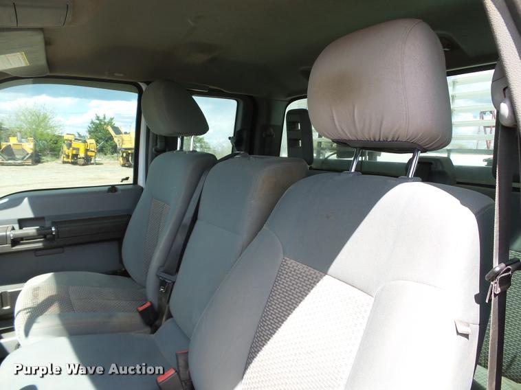 image for item DB0200 2012 Ford F250 Super Duty XLT SuperCab pickup truck