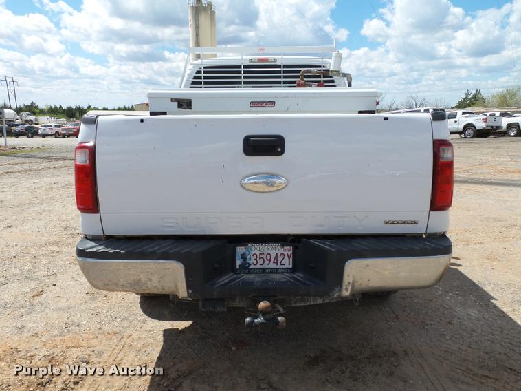 image for item DB0201 2012 Ford F250 Super Duty XLT SuperCab pickup truck