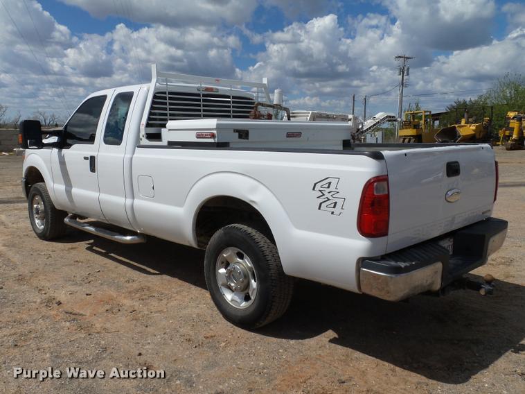 image for item DB0201 2012 Ford F250 Super Duty XLT SuperCab pickup truck