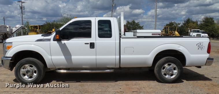 image for item DB0201 2012 Ford F250 Super Duty XLT SuperCab pickup truck
