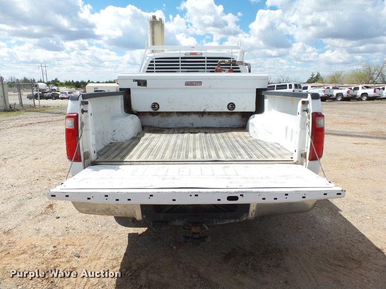 image for item DB0201 2012 Ford F250 Super Duty XLT SuperCab pickup truck