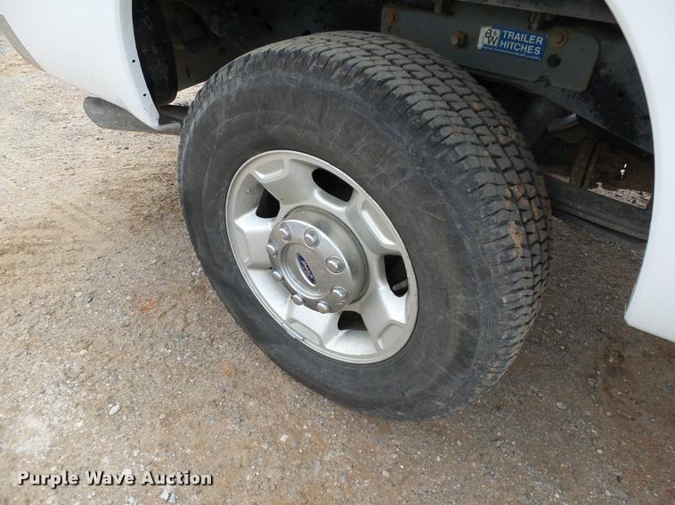 image for item DB0201 2012 Ford F250 Super Duty XLT SuperCab pickup truck