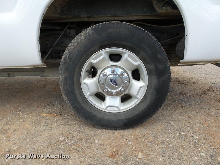 image for item DB0201 2012 Ford F250 Super Duty XLT SuperCab pickup truck