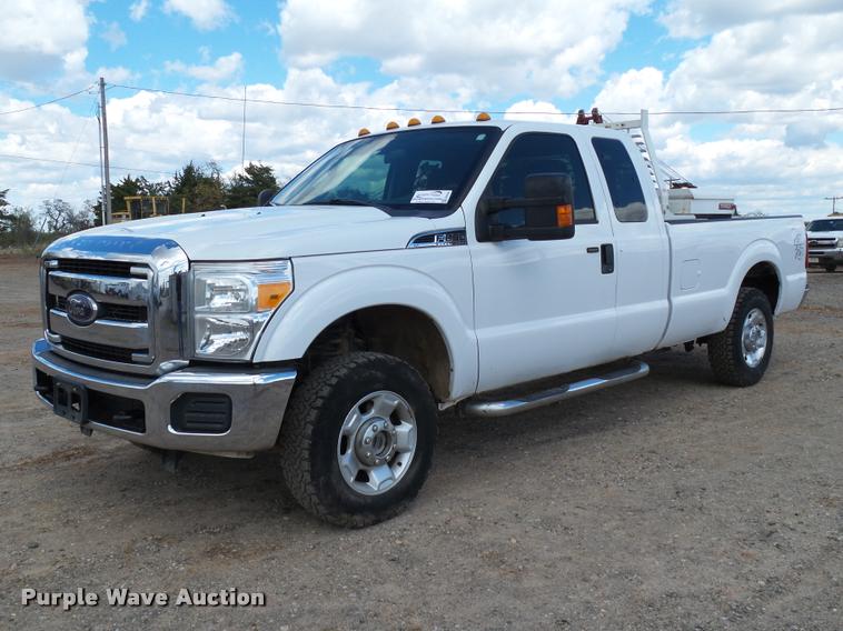 image for item DB0202 2012 Ford F250 Super Duty XLT SuperCab pickup truck