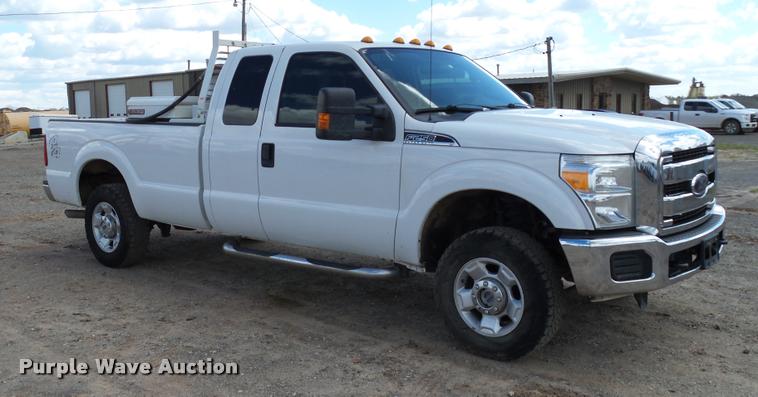 image for item DB0202 2012 Ford F250 Super Duty XLT SuperCab pickup truck