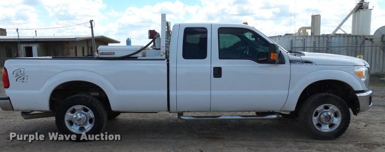 image for item DB0202 2012 Ford F250 Super Duty XLT SuperCab pickup truck