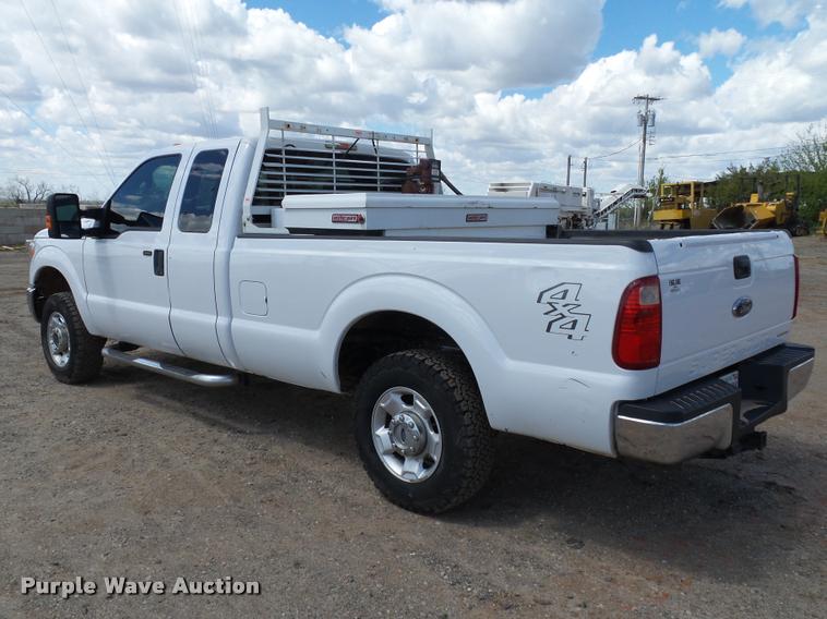 image for item DB0202 2012 Ford F250 Super Duty XLT SuperCab pickup truck