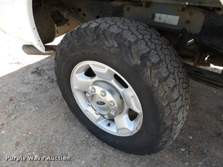 image for item DB0202 2012 Ford F250 Super Duty XLT SuperCab pickup truck