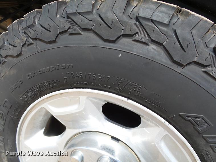 image for item DB0202 2012 Ford F250 Super Duty XLT SuperCab pickup truck