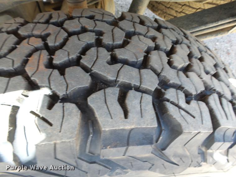 image for item DB0202 2012 Ford F250 Super Duty XLT SuperCab pickup truck