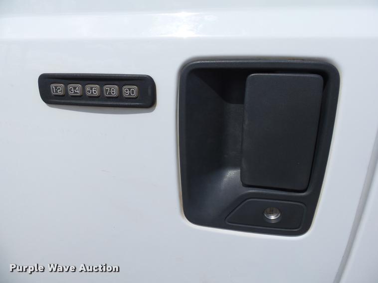 image for item DB0202 2012 Ford F250 Super Duty XLT SuperCab pickup truck