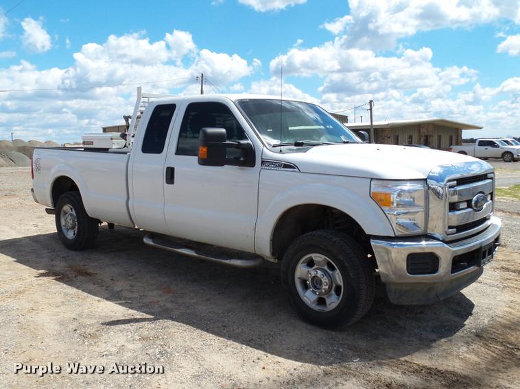 image for item DB0203 2012 Ford F250 Super Duty XLT SuperCab pickup truck