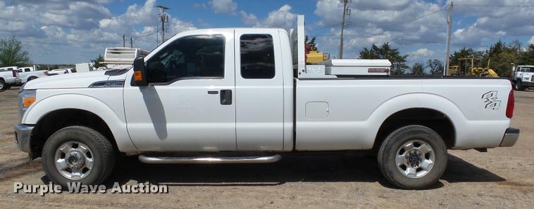 image for item DB0203 2012 Ford F250 Super Duty XLT SuperCab pickup truck