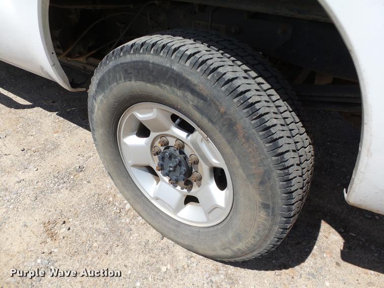 image for item DB0203 2012 Ford F250 Super Duty XLT SuperCab pickup truck