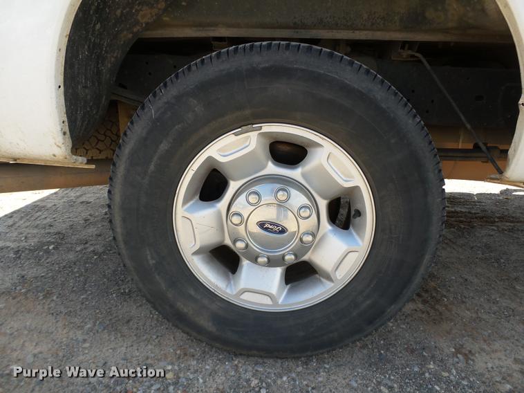 image for item DB0203 2012 Ford F250 Super Duty XLT SuperCab pickup truck