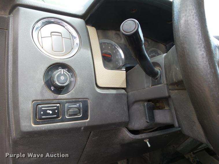 image for item DB0204 2010 Ford F150 XLT SuperCab pickup truck