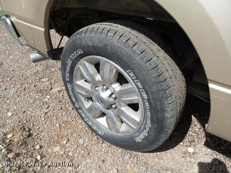 image for item DB0204 2010 Ford F150 XLT SuperCab pickup truck