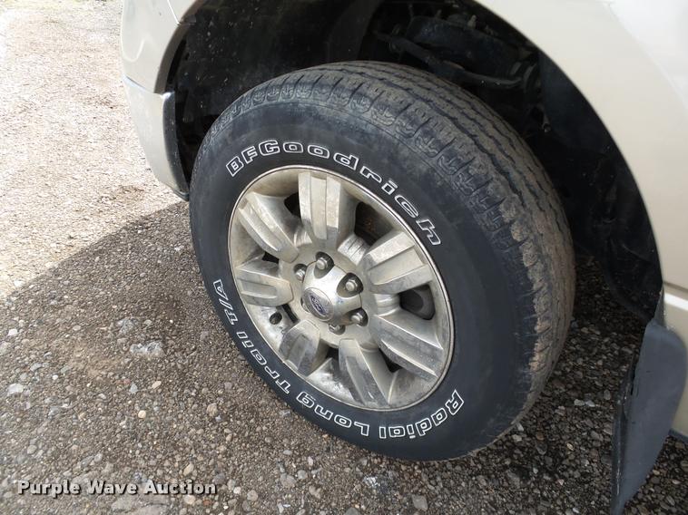 image for item DB0204 2010 Ford F150 XLT SuperCab pickup truck