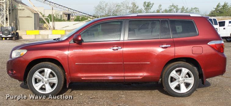 image for item DB0210 2008 Toyota Highlander Limited SUV