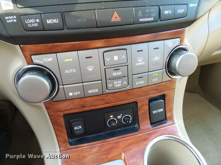 image for item DB0210 2008 Toyota Highlander Limited SUV